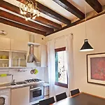 Lägenhet Residenza Cuor De Rialto